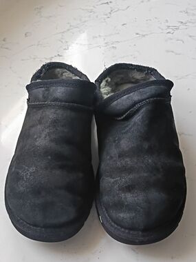 Ugg Plush Lined Slip-On Clog - Black